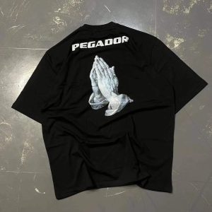 The Pegador Oversized Black Graphic Tee