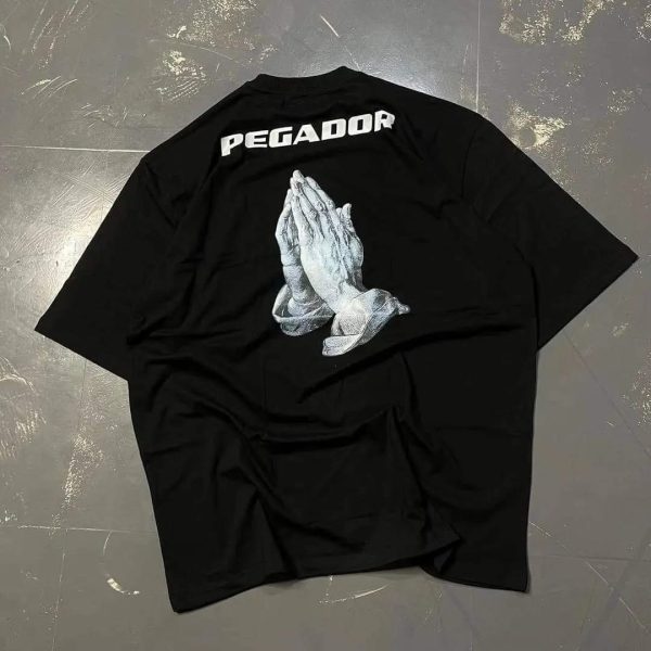The Pegador Oversized Black Graphic Tee