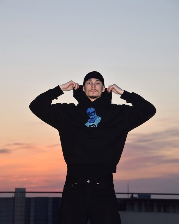 HEAT WRAP Black Hoodie